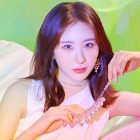 이채연